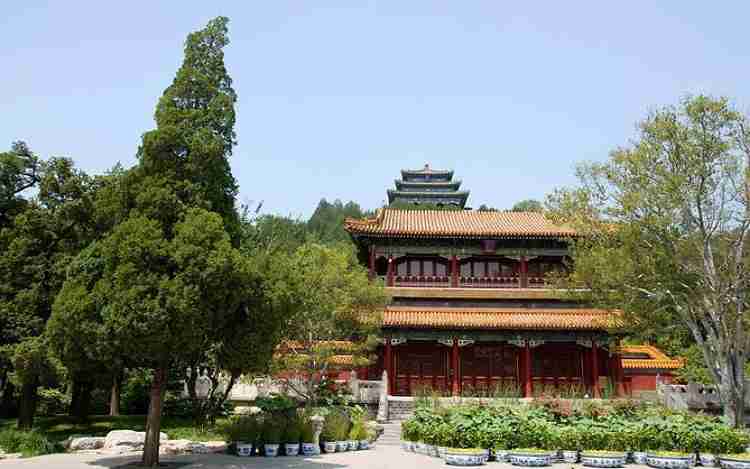 Jingshan Park