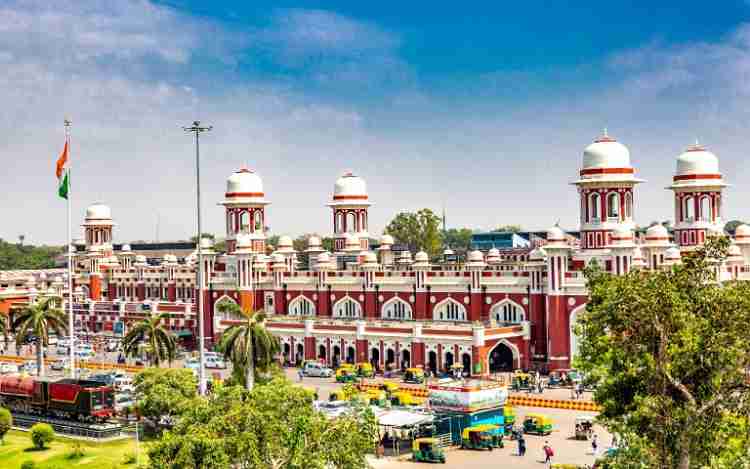 Lucknow Charbagh Railway Station