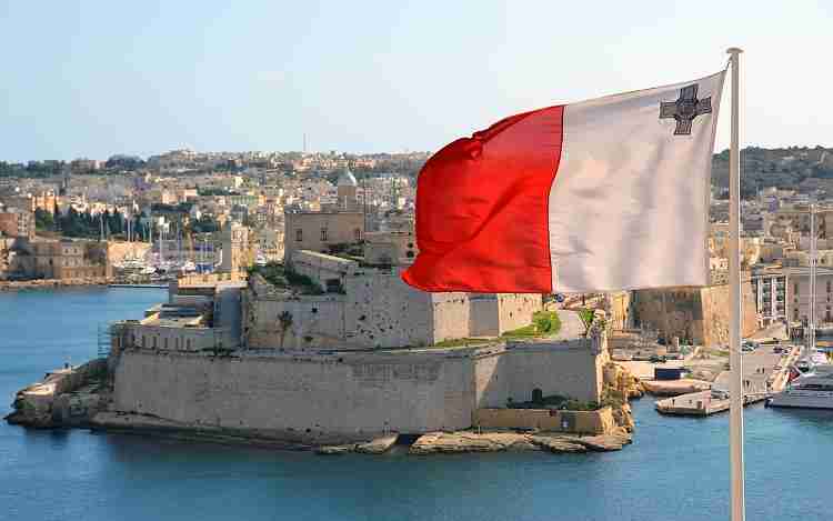 Malta flag 